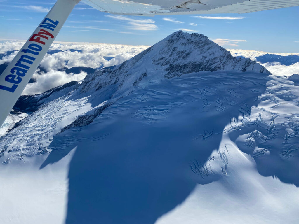 Learn To Fly Wanaka Flight Training View Of Mt Aspiring
